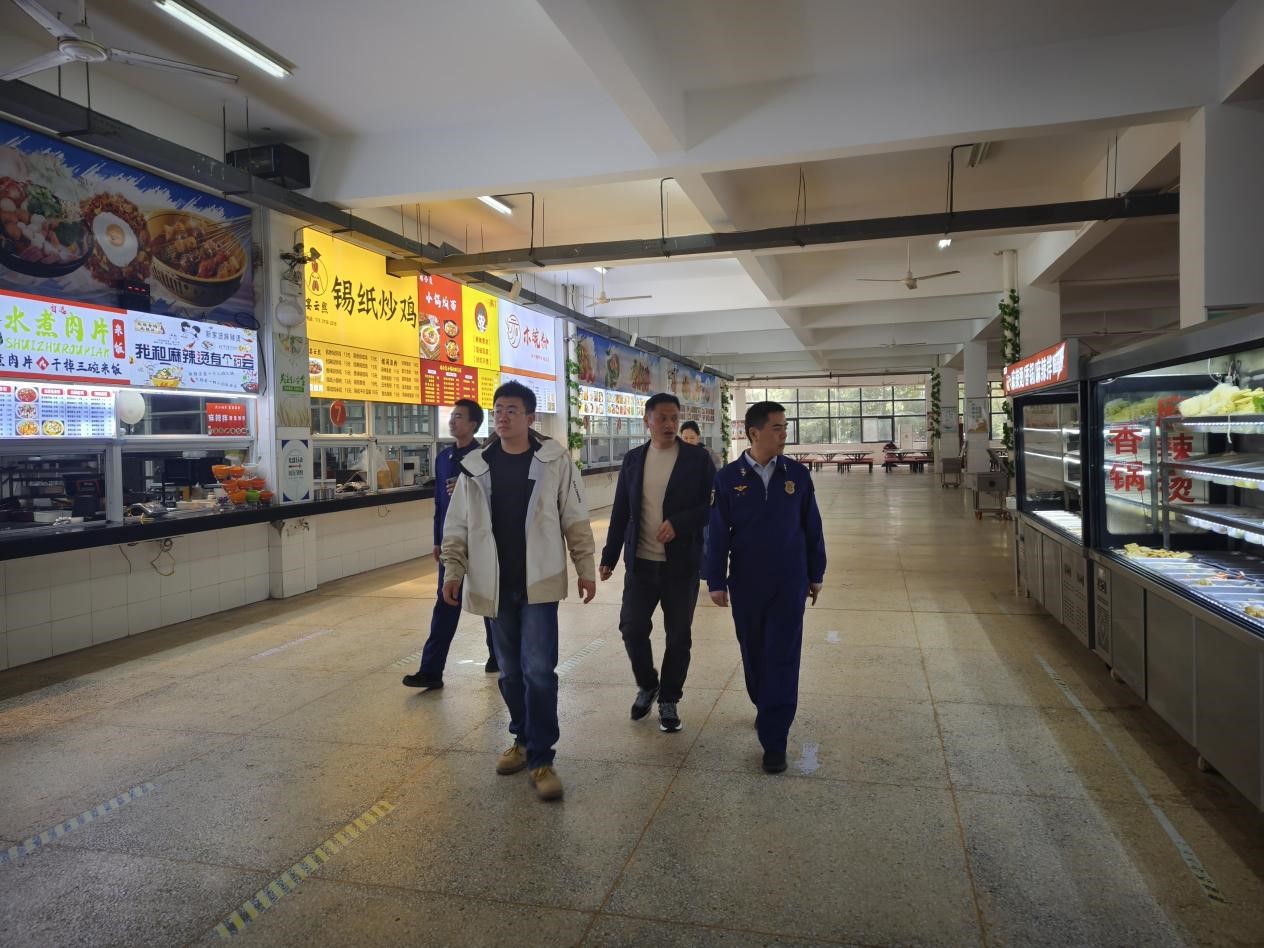郑蒲港消防救援大队深入郑蒲港校区开展消防工作调研